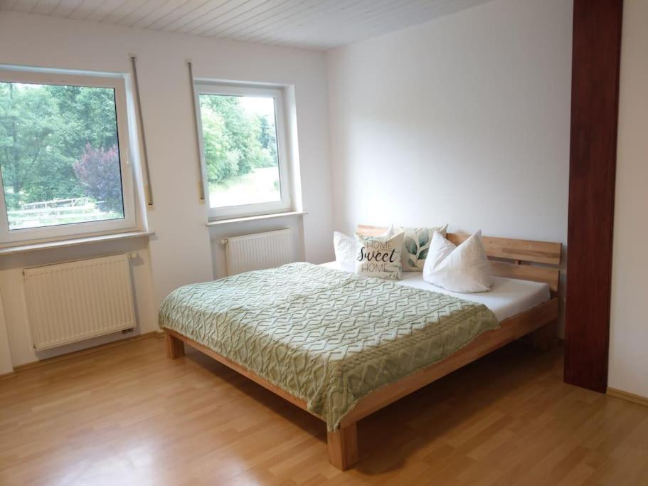 Wald-Apartment Limabach - Oberfrohna Exterior foto