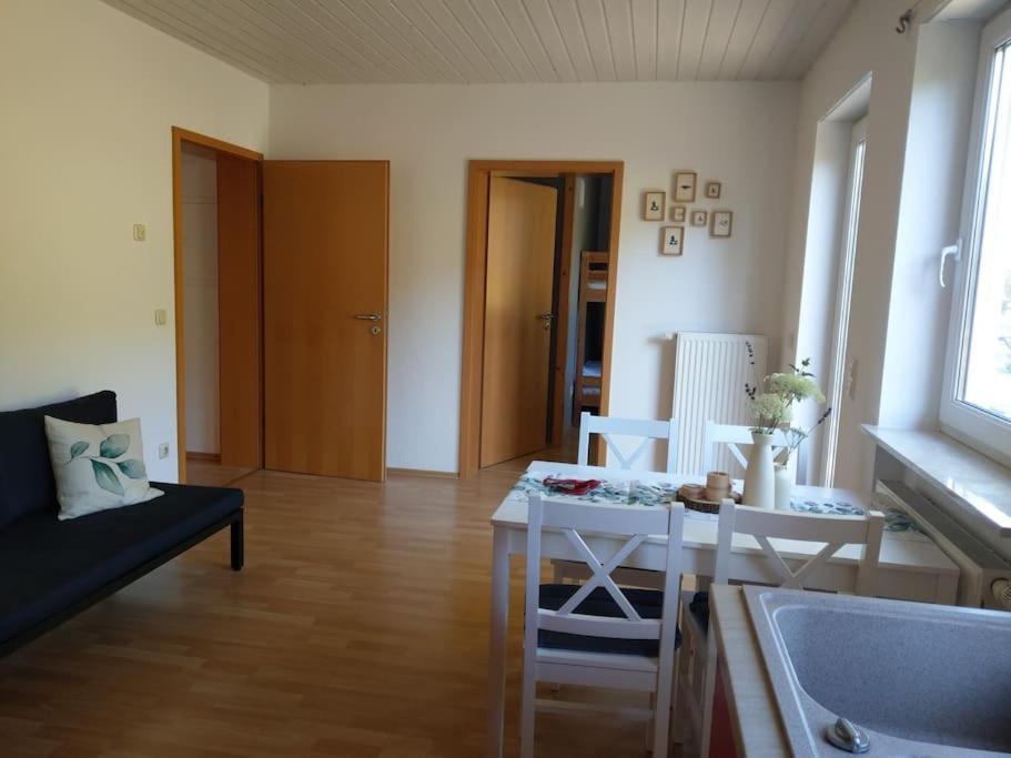 Wald-Apartment Limabach - Oberfrohna Exterior foto